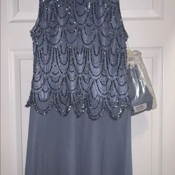 NEW J Kara Embellished Evening Gown $269.00 - Picture 5 of 6